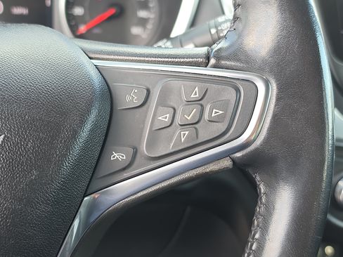 Certified 2020 Chevrolet Equinox LT w/ Midnight Edition FWD image 22