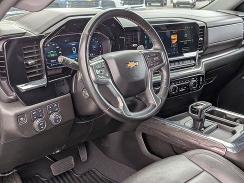 Used 2024 Chevrolet Silverado 1500 LTZ w/ Z71 Off-Road Package AWD/4WD image 31