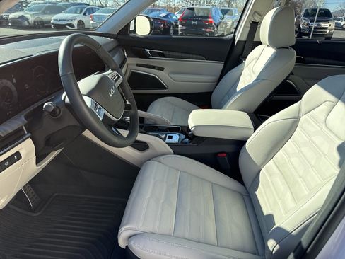 Used 2025 Kia Telluride SX Prestige image 27