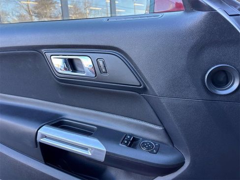 Used 2016 Ford Mustang V6 w/ Equipment Group 051A image 15