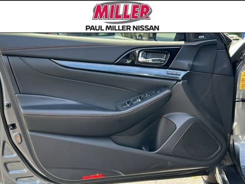 Certified 2023 Nissan Maxima SR w/ Sport Mat Group FWD image 9