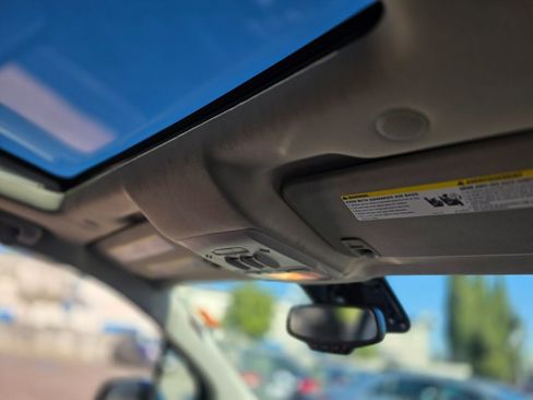 Used 2019 Buick Encore Essence image 18