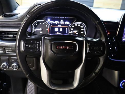 Used 2021 GMC Yukon SLT w/ SLT Premium Package image 40