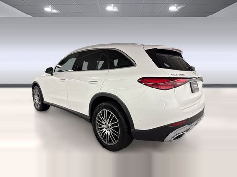 Certified 2026 Mercedes-Benz GLC 300 image 3