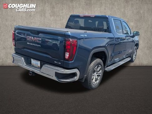 Used 2023 GMC Sierra 1500 SLE AWD/4WD image 8