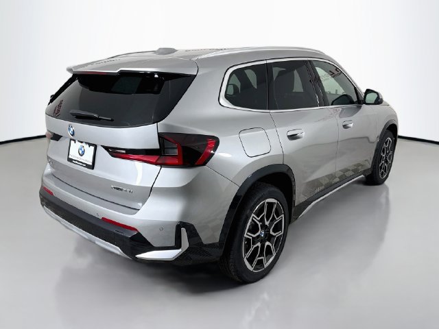 New 2026 BMW X1 xDrive28i w/ Technology Package AWD/4WD image 7