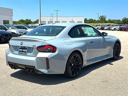 New 2026 BMW M2 w/ Lighting Package RWD image 8