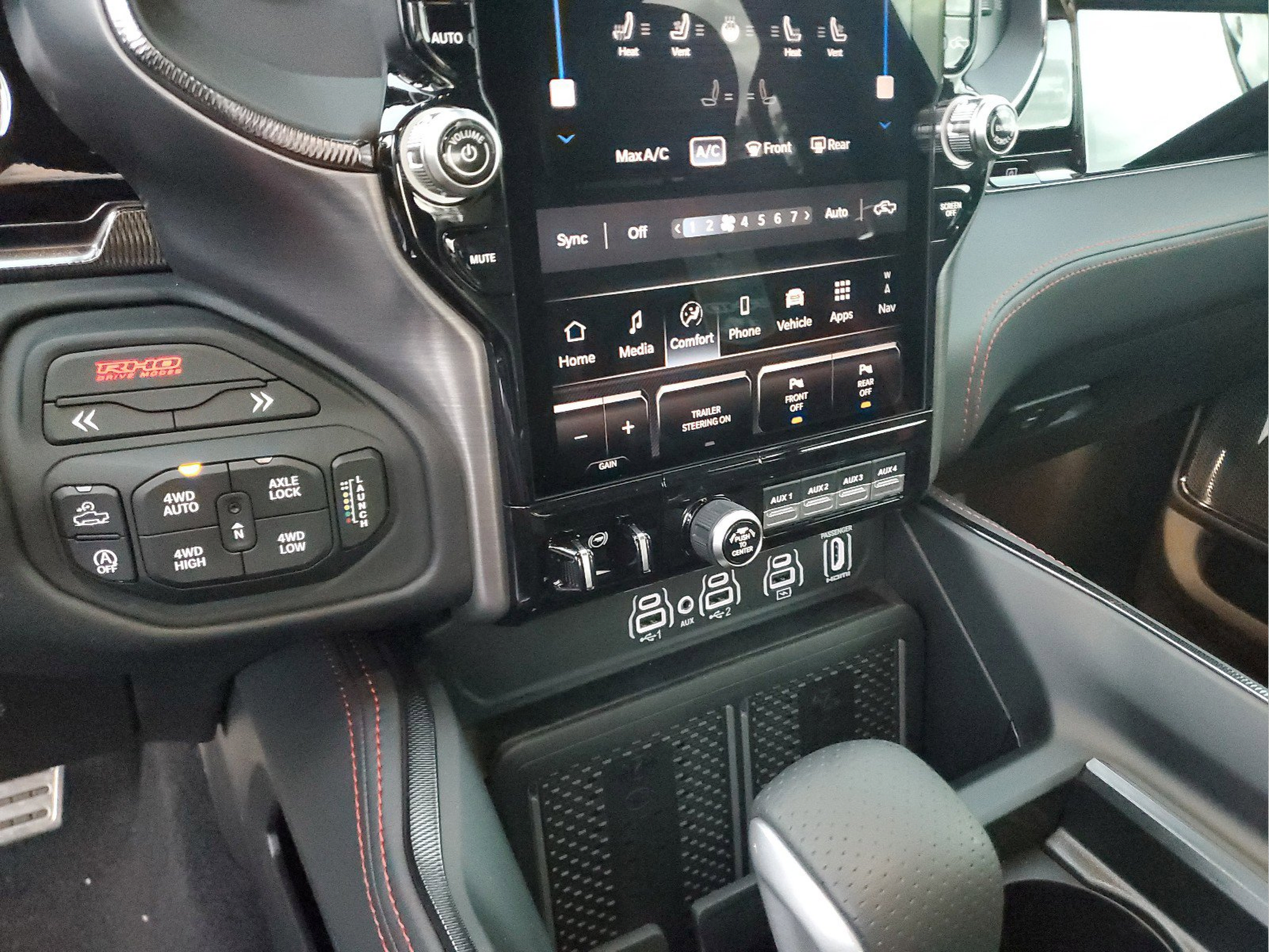 New 2026 RAM 1500 RHO w/ RHO Level 1 Equipment Group AWD/4WD image 18