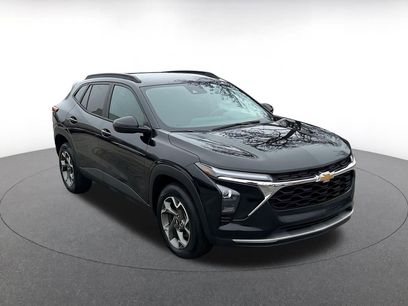Used 2025 Chevrolet Trax LT w/ LT Convenience Package