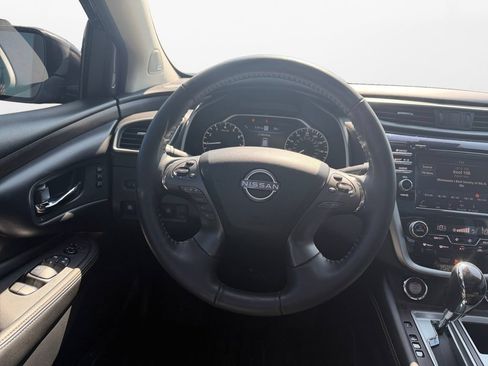Used 2023 Nissan Murano Platinum AWD/4WD image 14