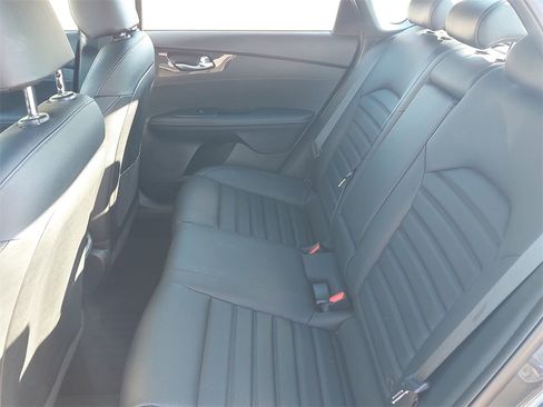 Used 2024 Kia Forte GT-Line w/ GT-Line Premium Package image 34