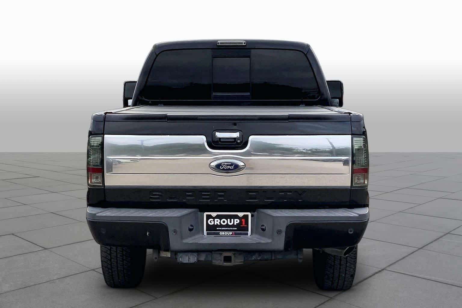 Used 2015 Ford F250 Platinum AWD/4WD image 4