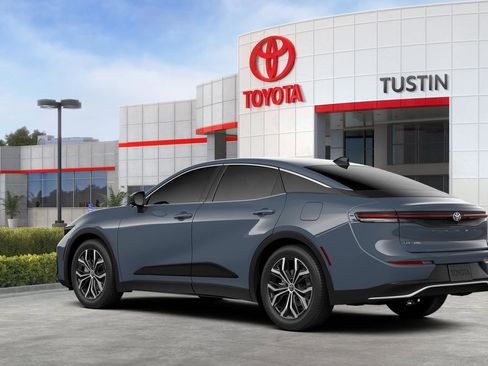 New 2026 Toyota Crown XLE image 8