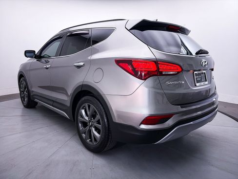 Used 2018 Hyundai Santa Fe Sport FWD image 11