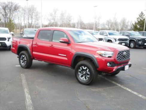 Certified 2021 Toyota Tacoma TRD Off-Road w/ Technology Package image 2