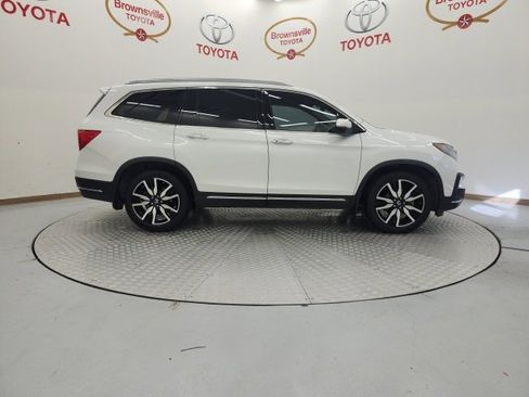 Used 2022 Honda Pilot Touring image 6