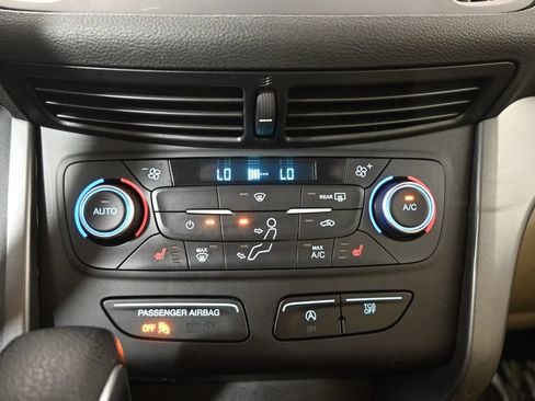Used 2018 Ford Escape SE AWD/4WD image 28