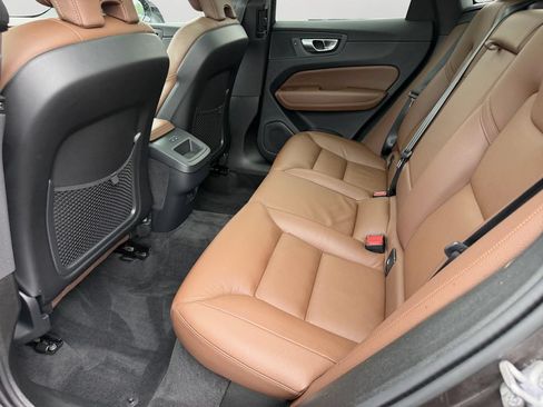 Certified 2024 Volvo XC60 B5 Plus w/ Protection Package Premier AWD/4WD image 12