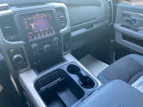 Used 2018 RAM 1500 Big Horn AWD/4WD image 31