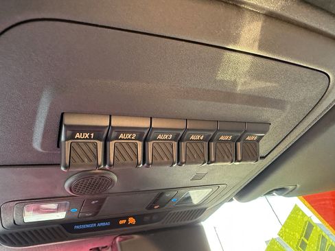 Used 2021 Ford Bronco Badlands image 17