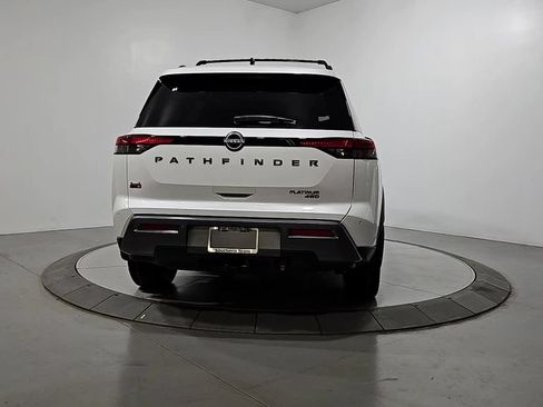 New 2026 Nissan Pathfinder Platinum AWD/4WD image 3