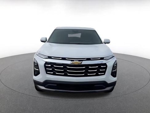 Used 2025 Chevrolet Equinox LT AWD/4WD image 4
