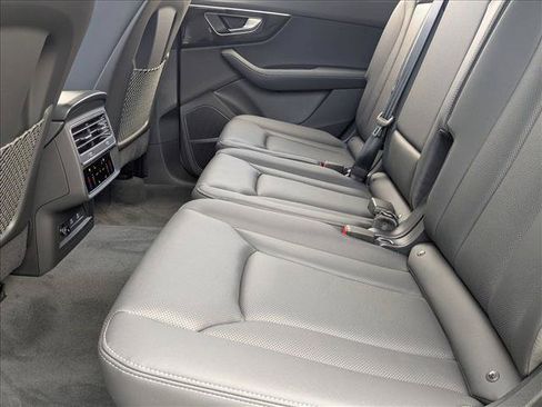 New 2026 Audi Q7 3.0T Premium Plus AWD/4WD image 15