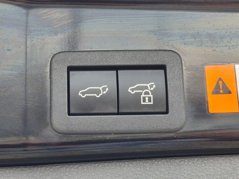 Used 2026 Toyota RAV4 XLE Premium AWD/4WD image 30