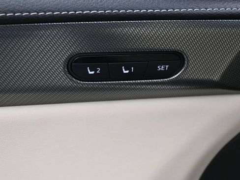 Used 2023 INFINITI QX60 Luxe w/ Cargo Package FWD image 5