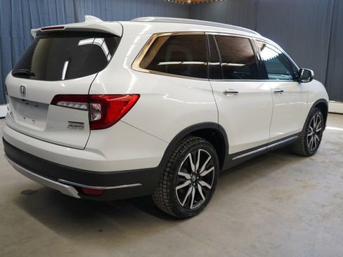 Used 2022 Honda Pilot Touring image 7