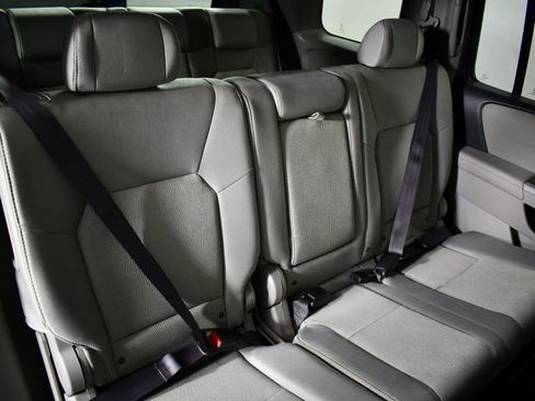 Used 2011 Honda Pilot LX image 21