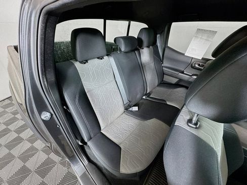 Used 2023 Toyota Tacoma TRD Off-Road image 25