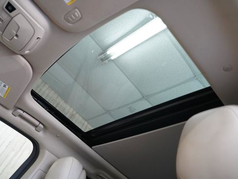 Used 2018 Lincoln Navigator Reserve w/ Technology Package image 24