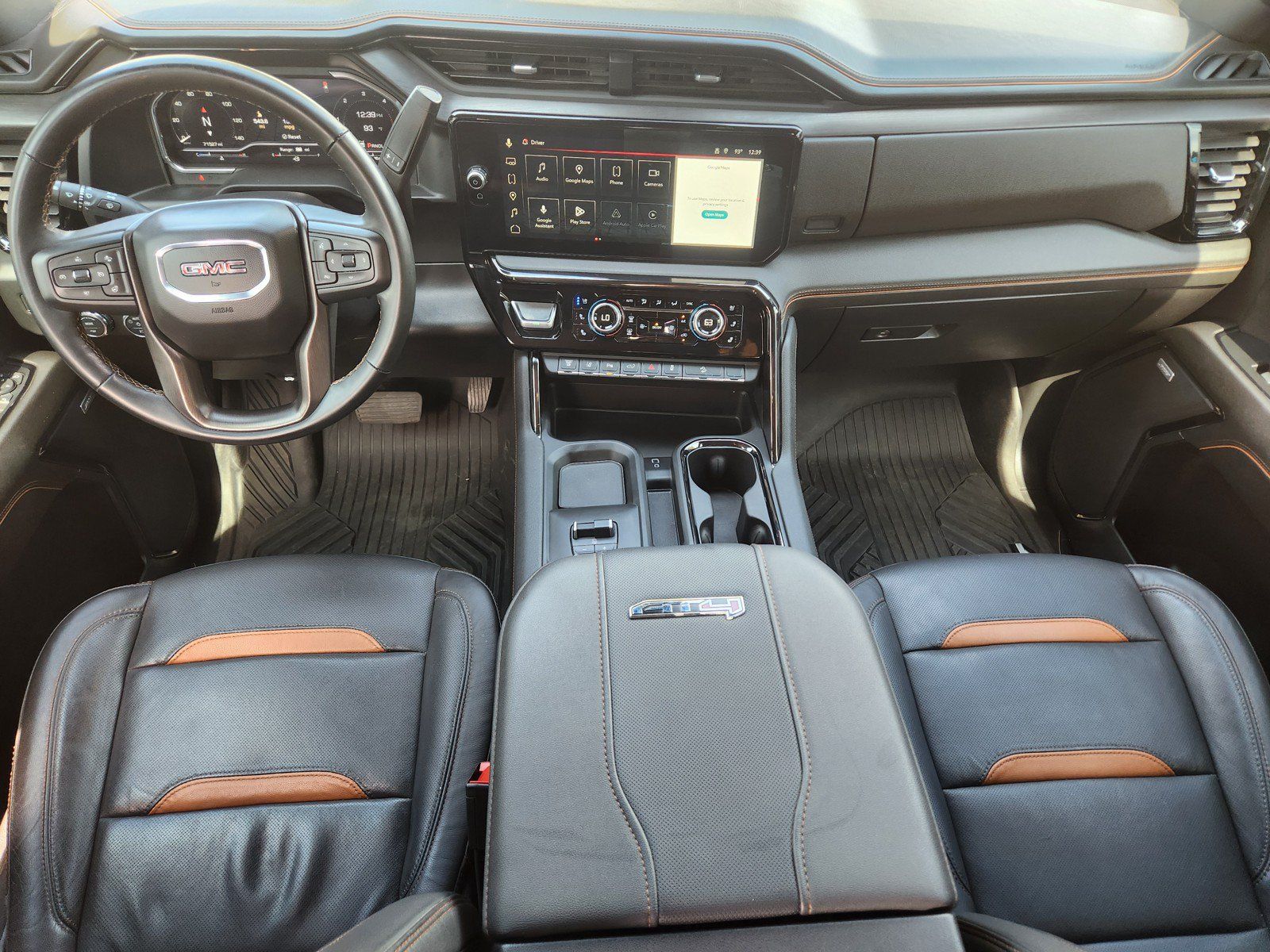 Used 2024 GMC Sierra 2500 AT4 w/ AT4 Premium Plus Package AWD/4WD image 9