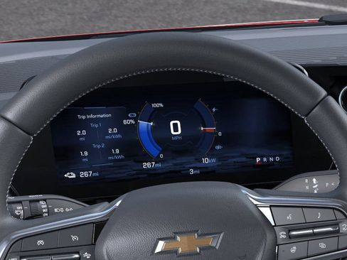 New 2026 Chevrolet Equinox EV LT AWD/4WD image 18