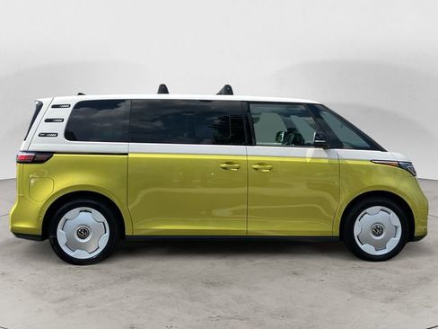 New 2025 Volkswagen ID. Buzz 1st Edition image 7