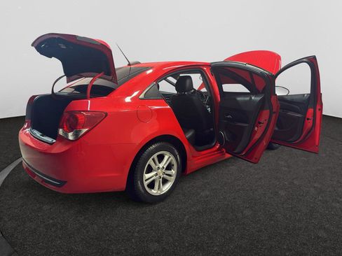 Used 2015 Chevrolet Cruze LTZ w/ Sun, Sound and Sport Package FWD image 12