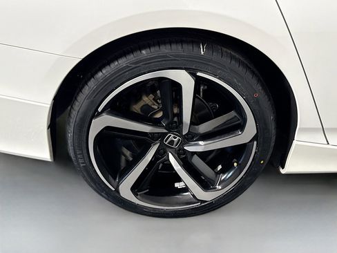 Used 2021 Honda Accord Sport image 33