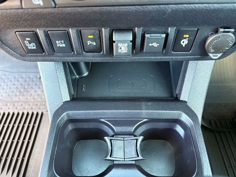 Used 2023 Toyota Tacoma TRD Sport w/ Advanced Technology Package image 21