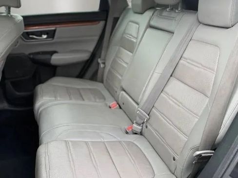Used 2017 Honda CR-V Touring image 18