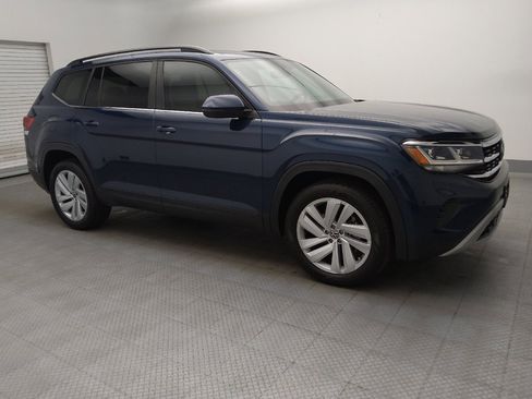 Used 2021 Volkswagen Atlas SE w/ Panoramic Sunroof Package FWD image 11