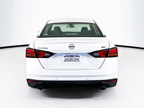 Used 2024 Nissan Altima 2.5 SR FWD image 5