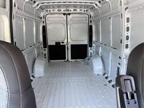 New 2026 RAM ProMaster 2500 w/ Storage Group FWD image 16