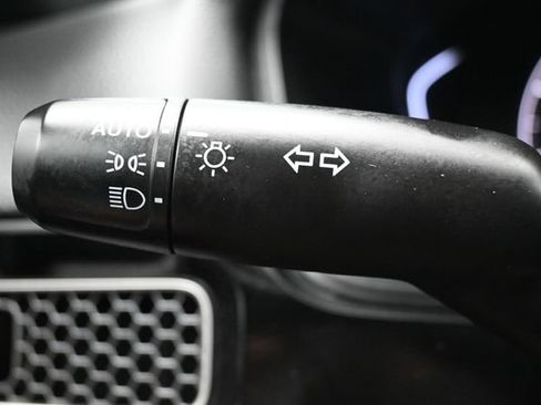 Used 2025 Honda Civic Sport image 21