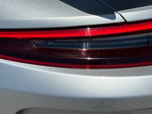 Used 2018 Porsche 911 GT3 RWD image 36