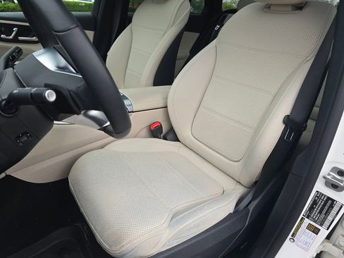 Certified 2025 Mercedes-Benz GLC 350e 4MATIC image 25