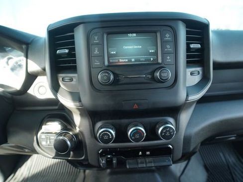 Used 2019 RAM 2500 Tradesman w/ Chrome Appearance Group image 28