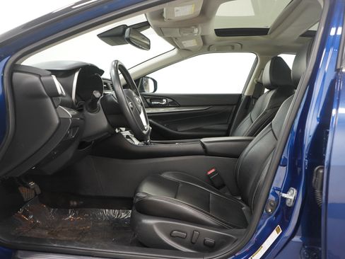 Used 2022 Nissan Maxima SL FWD image 22