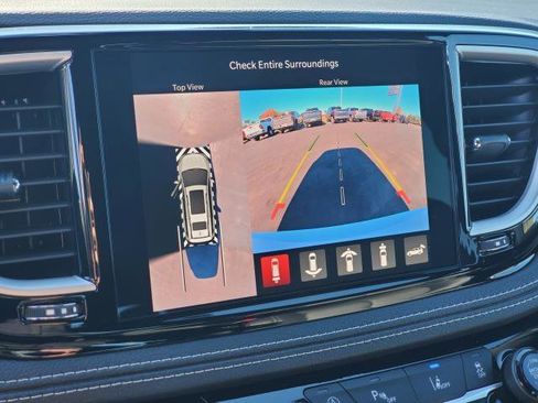 New 2026 Chrysler Pacifica Select image 14