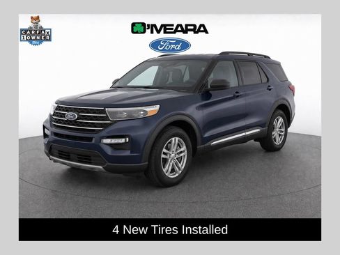 Used 2023 Ford Explorer XLT w/ Equipment Group 202A AWD/4WD image 1
